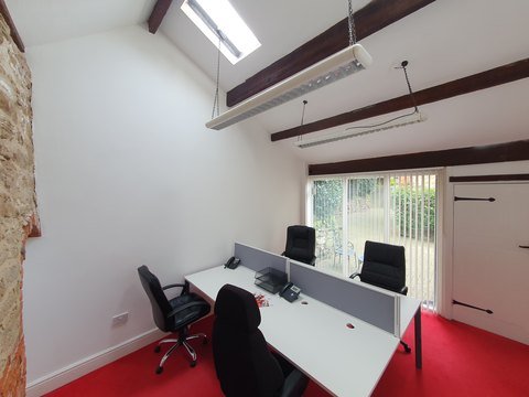 140 sq ft suite serviced office to rent at The Old Vicarage, Castle Donnington, Derby — photo 3