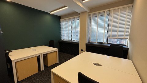 190 sq ft suite photo