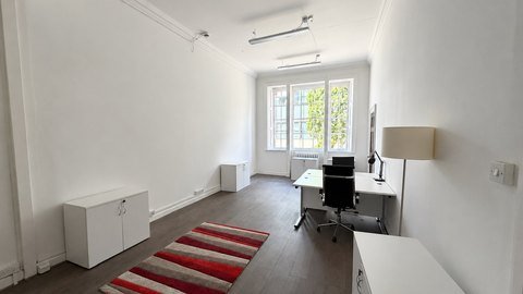 397 sq ft suite serviced office to rent at Stanford House, Nottingham
