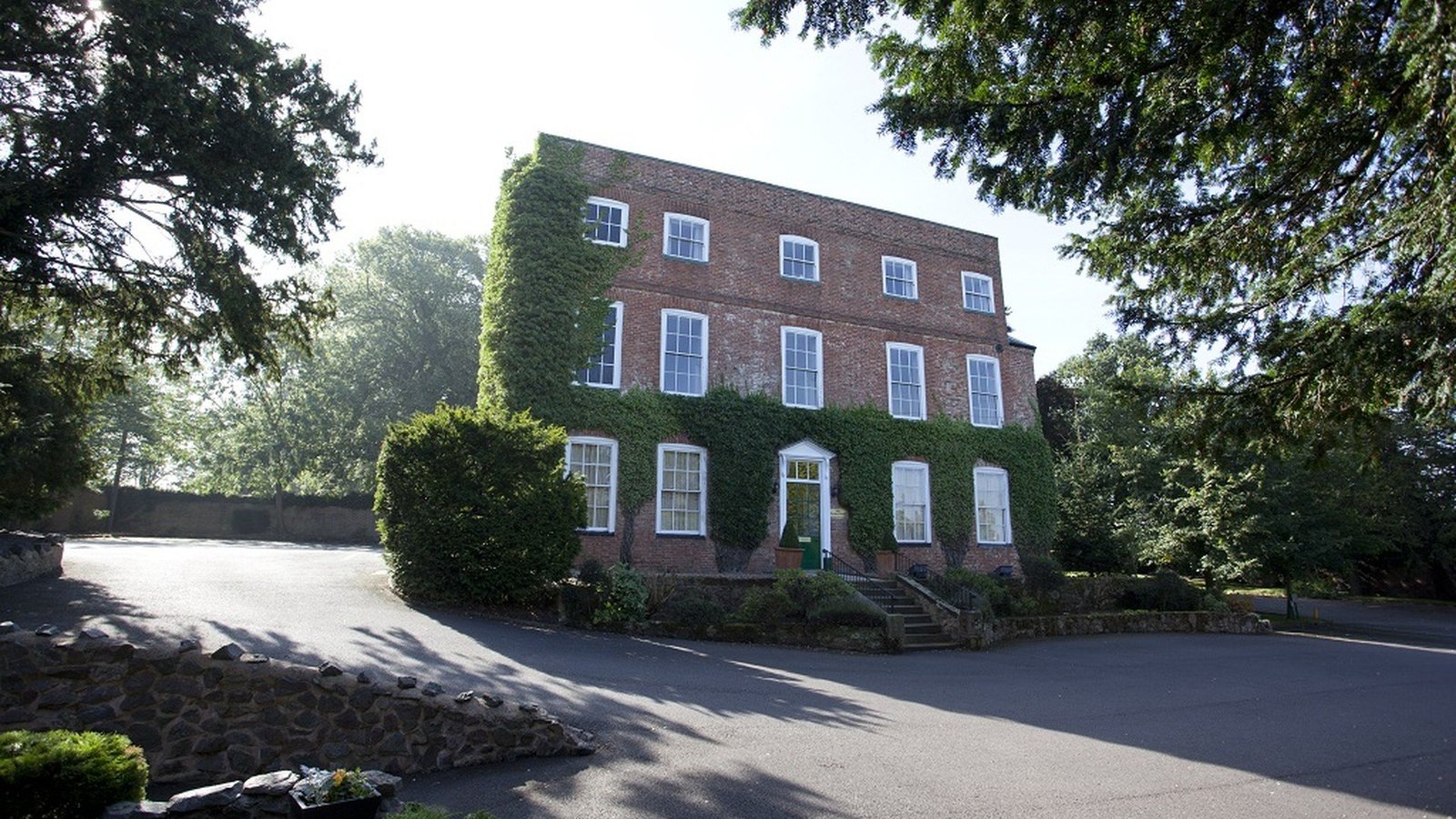 The Old Rectory, Glenfield, Main St, Leicester — serviced office building