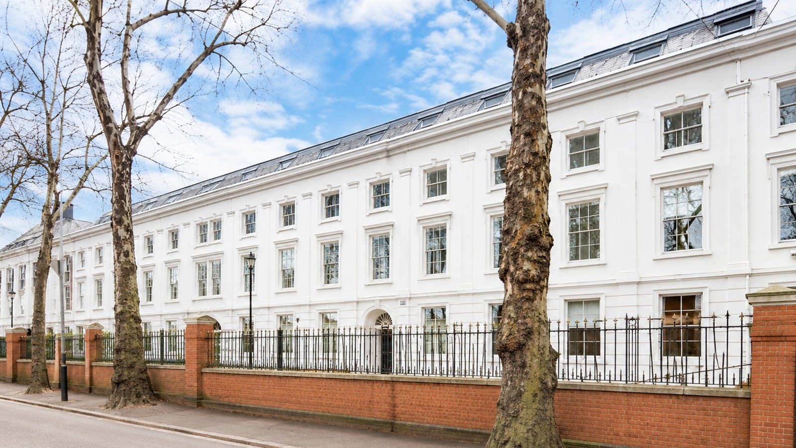 Provincial House building photo