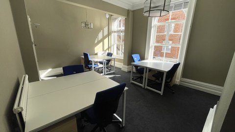 231 sq ft suite serviced office to rent at 5 Museum Square, Leicester — photo 2