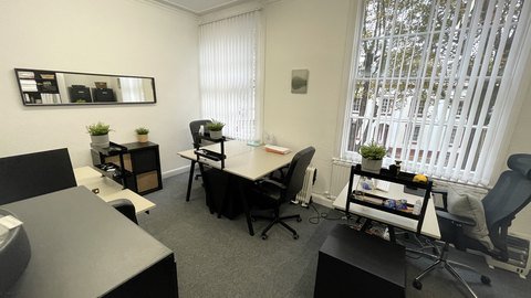 1,708 sq ft suite serviced office to rent at The Crescent, Leicester — photo 6