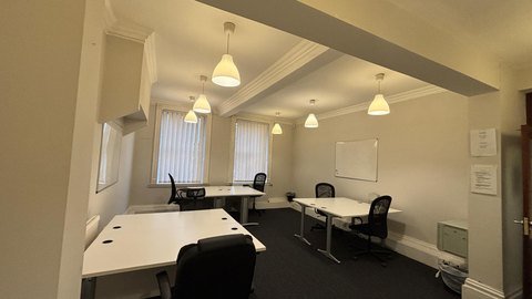 311 sq ft suite photo